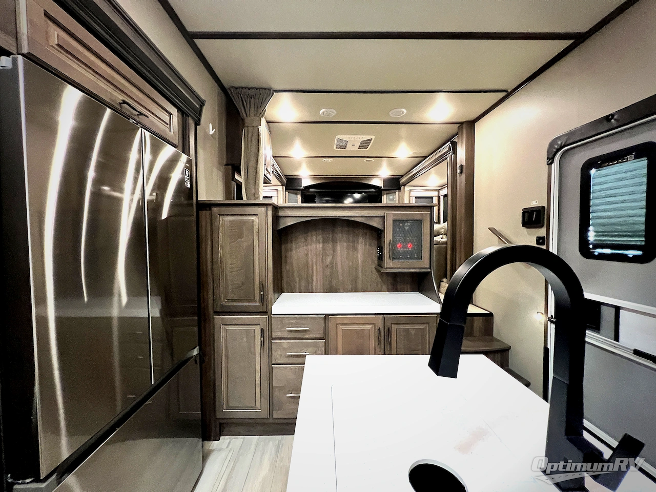 2021 Grand Design Solitude 382WB Photo 2