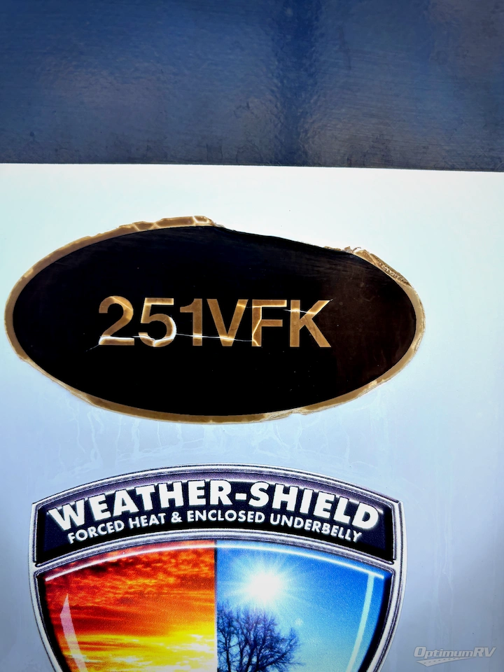2021 Venture SportTrek ST251VFK Photo 4