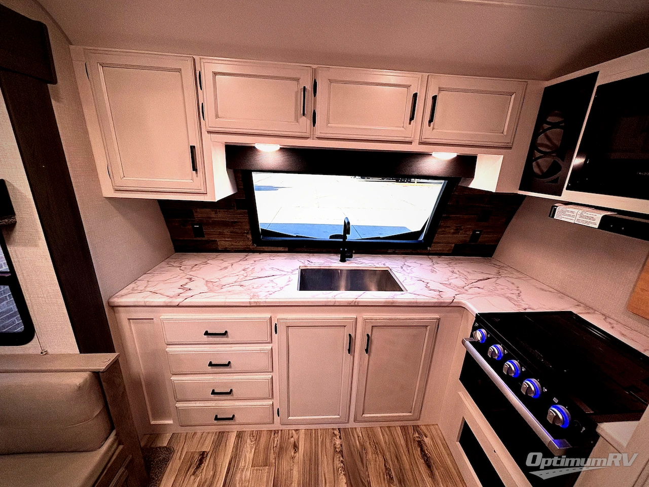 2021 Venture SportTrek ST251VFK Photo 6