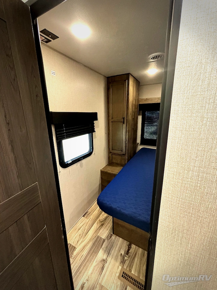 2021 Venture SportTrek ST251VFK Photo 12