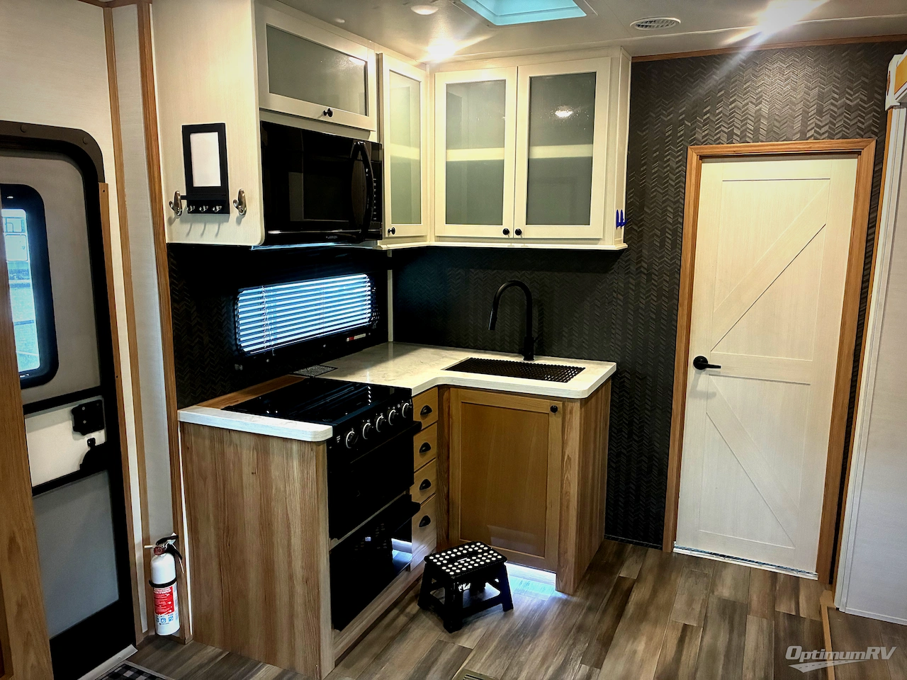 2023 Forest River XLR Hyper Lite 3412 Photo 5