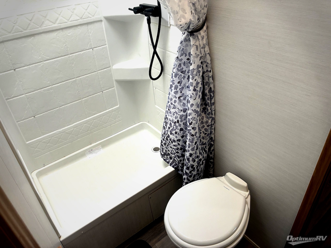 2023 Forest River XLR Hyper Lite 3412 Photo 11