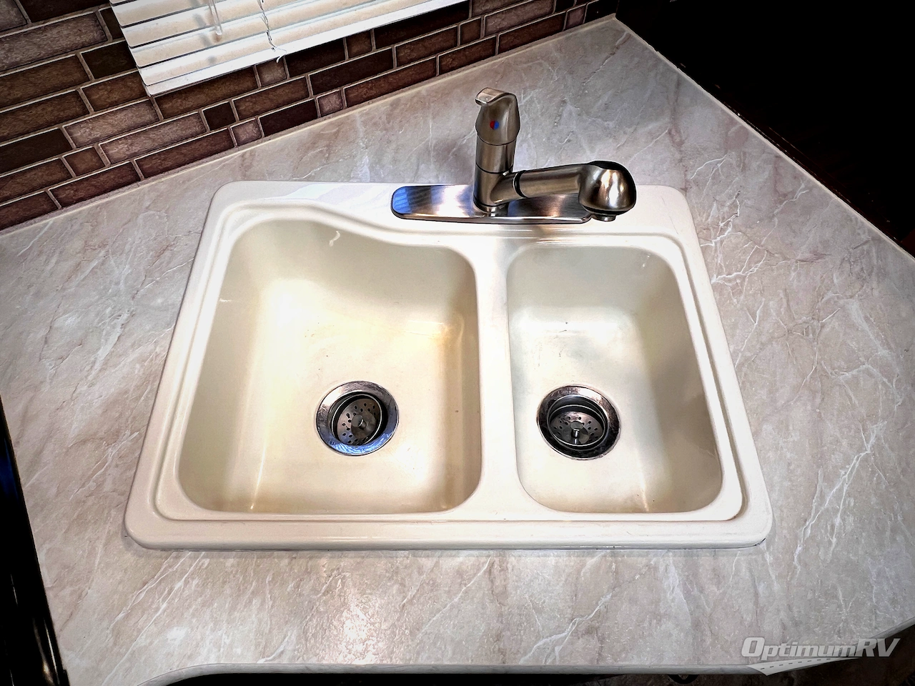 2015 Jayco Jay Flight 31RLDS Photo 21