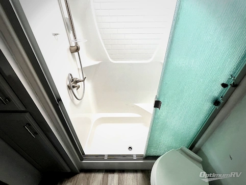 2020 Grand Design Solitude 390RK RV Photo 4