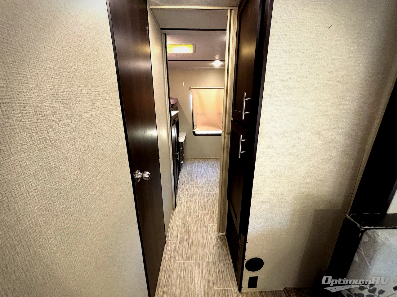 2020 Prime Time LaCrosse 3310BH Photo 12