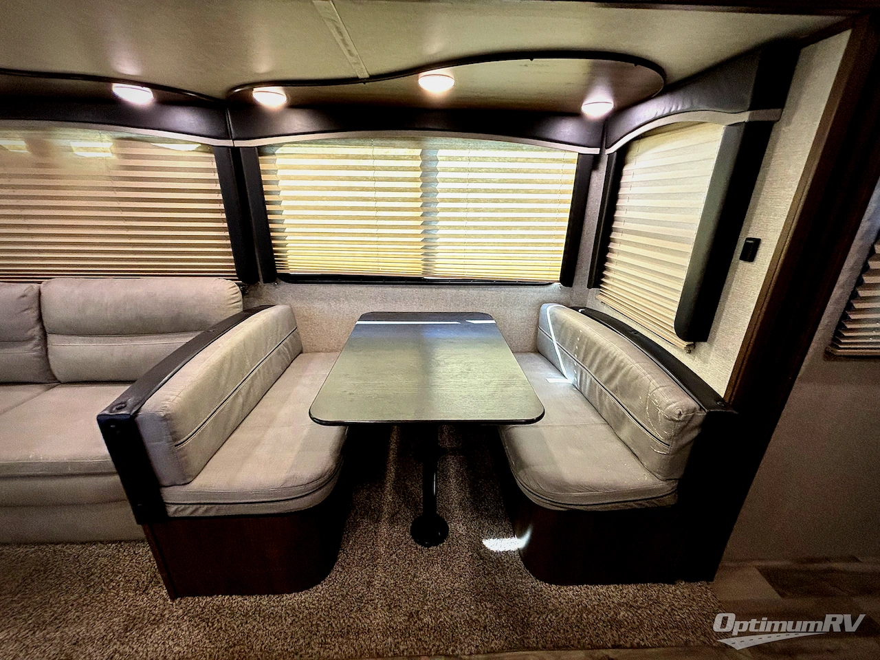 2019 Keystone Cougar Half-Ton Series 27SAB Photo 13