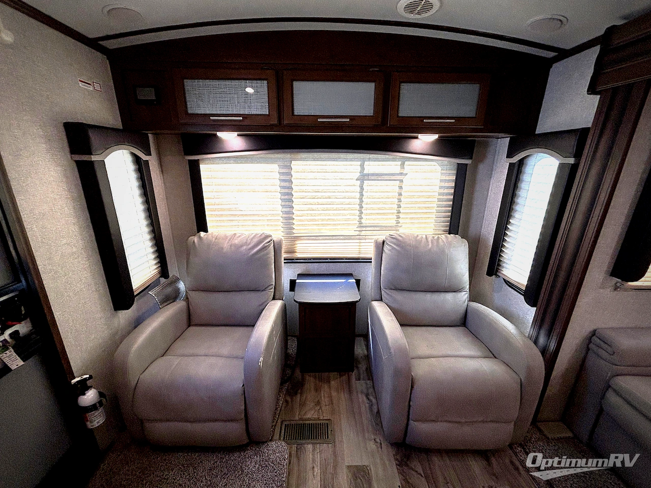 2019 Keystone Cougar Half-Ton Series 27SAB Photo 15