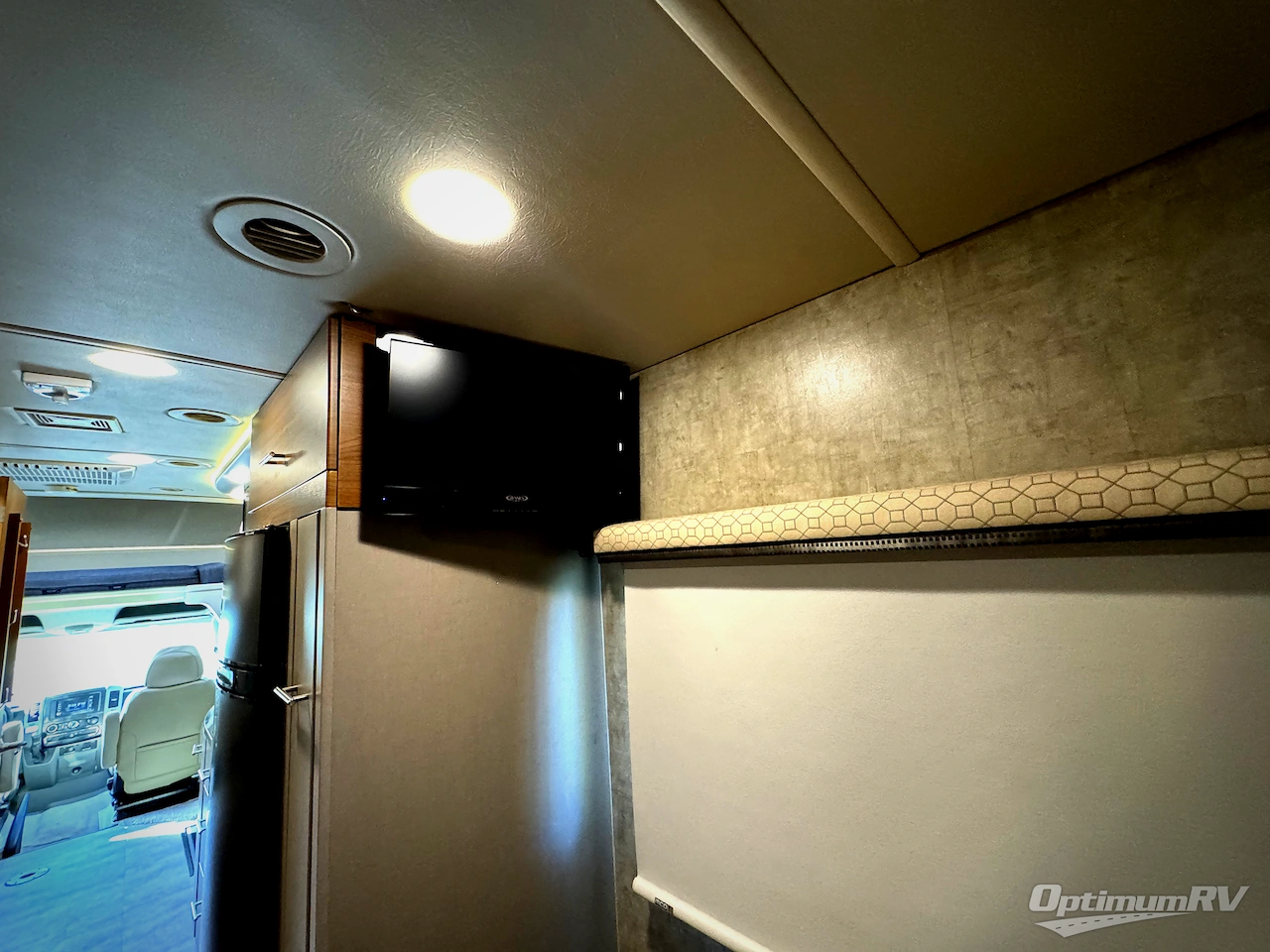 2015 Winnebago View 24G Photo 18