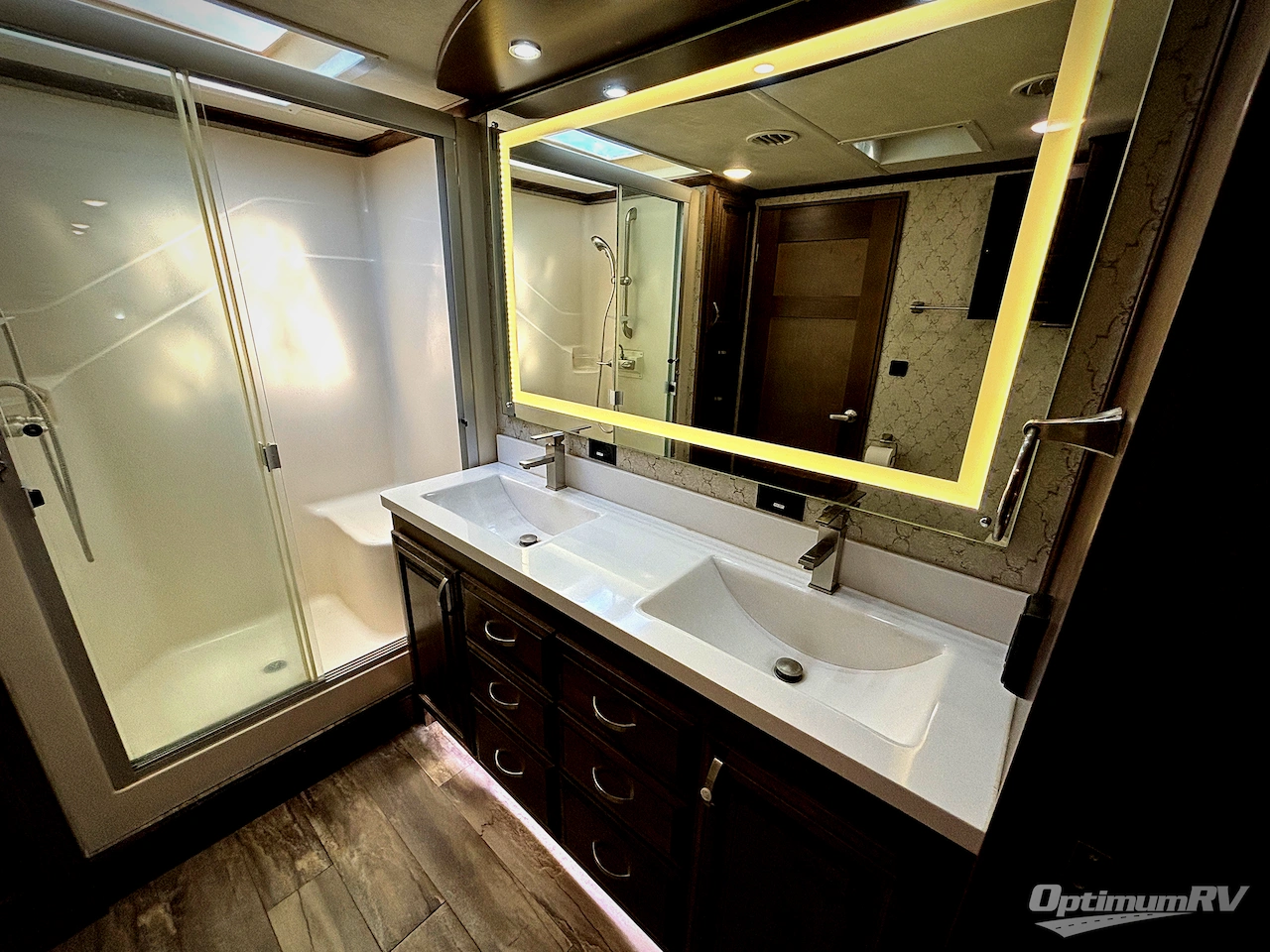 2019 RiverStone Legacy 38FB-2 Photo 10