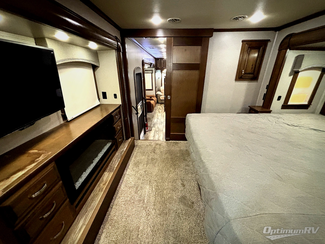 2019 RiverStone Legacy 38FB-2 Photo 11