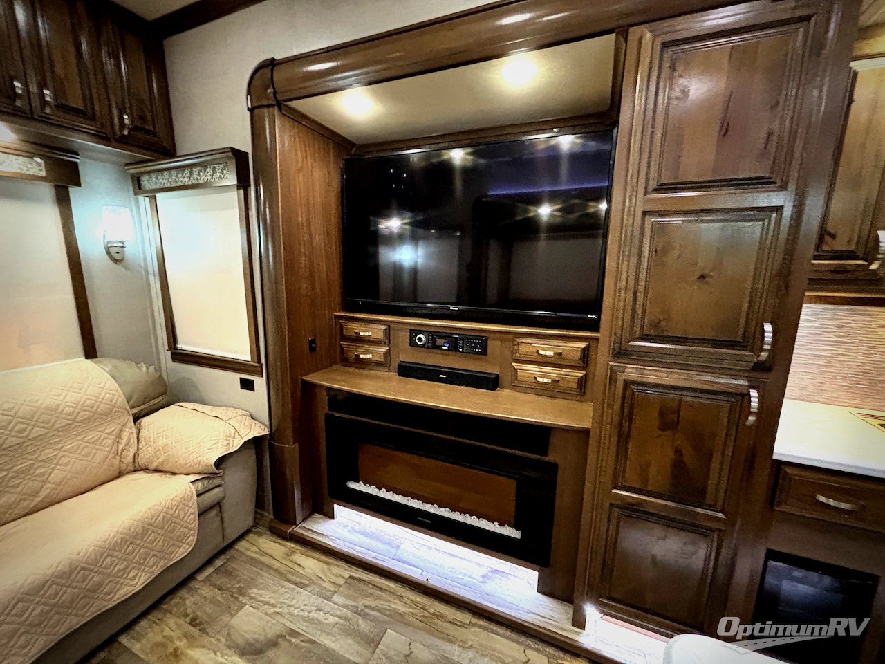 2019 RiverStone Legacy 38FB-2 Photo 19