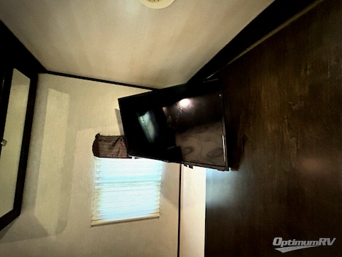 2019 Heartland North Trail 22CRB RV Photo 3