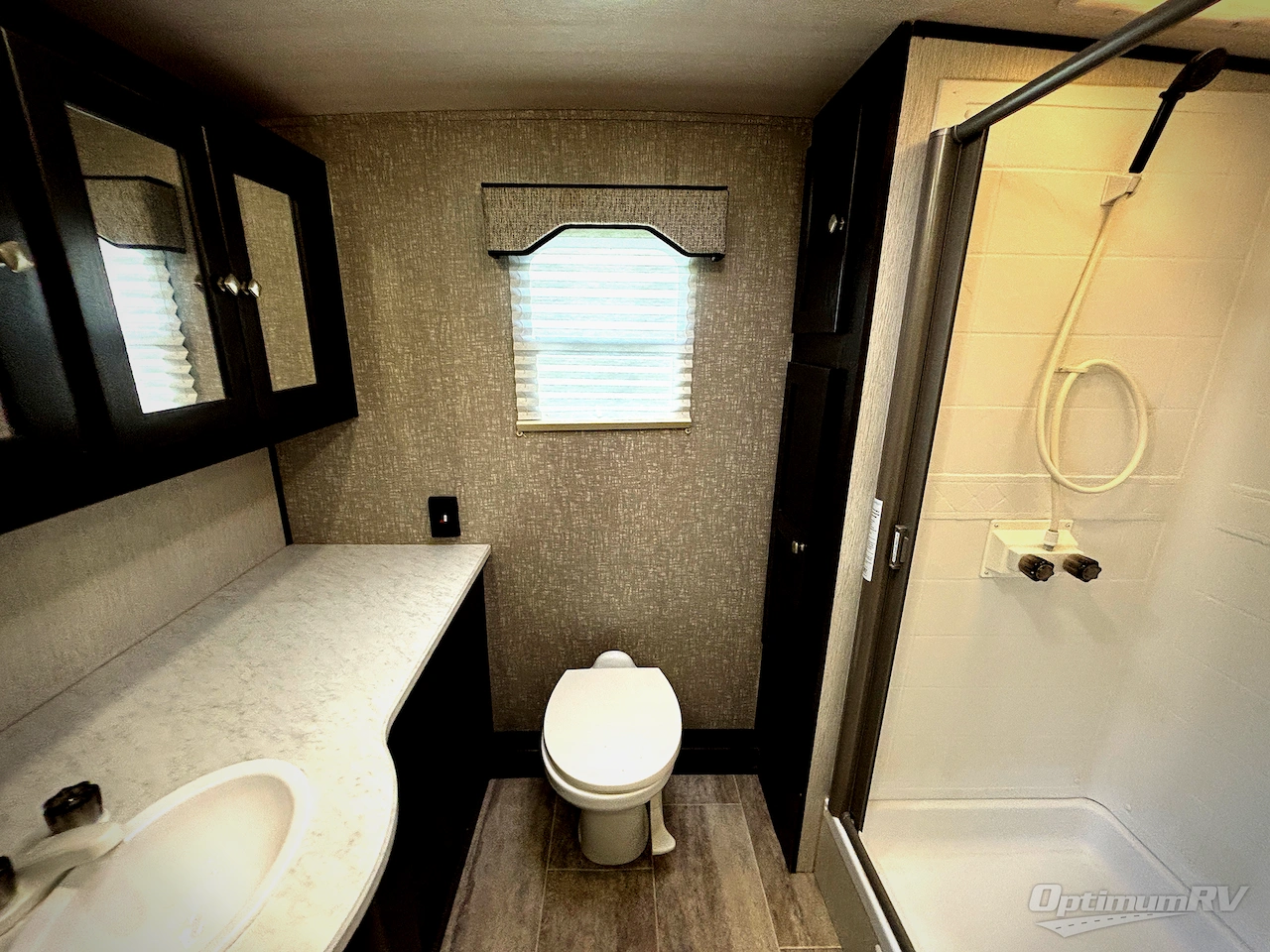 2019 Heartland North Trail 22CRB Photo 12