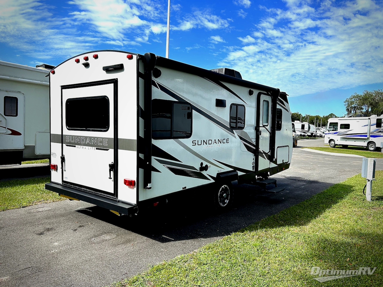 2023 Heartland Sundance Ultra Lite 19HB Photo 2