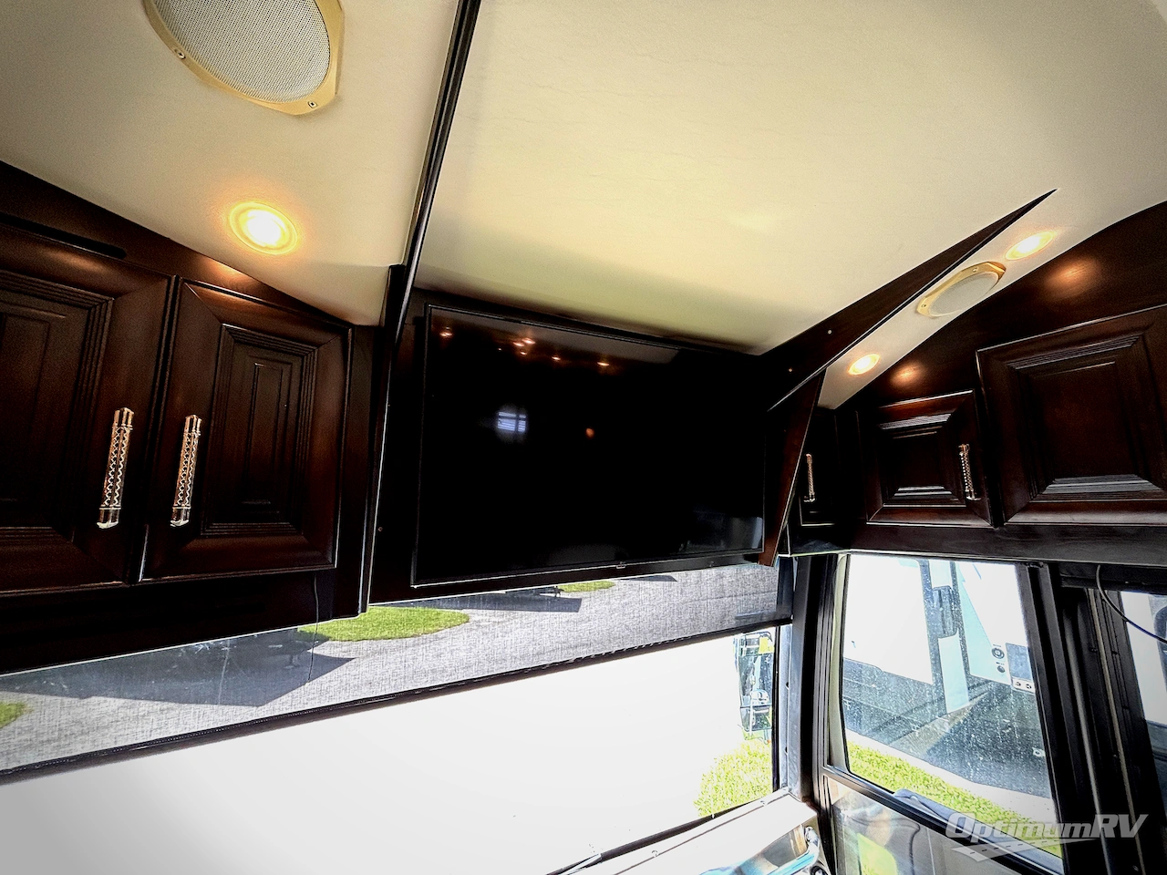 2015 American Coach American Eagle 45B Photo 10