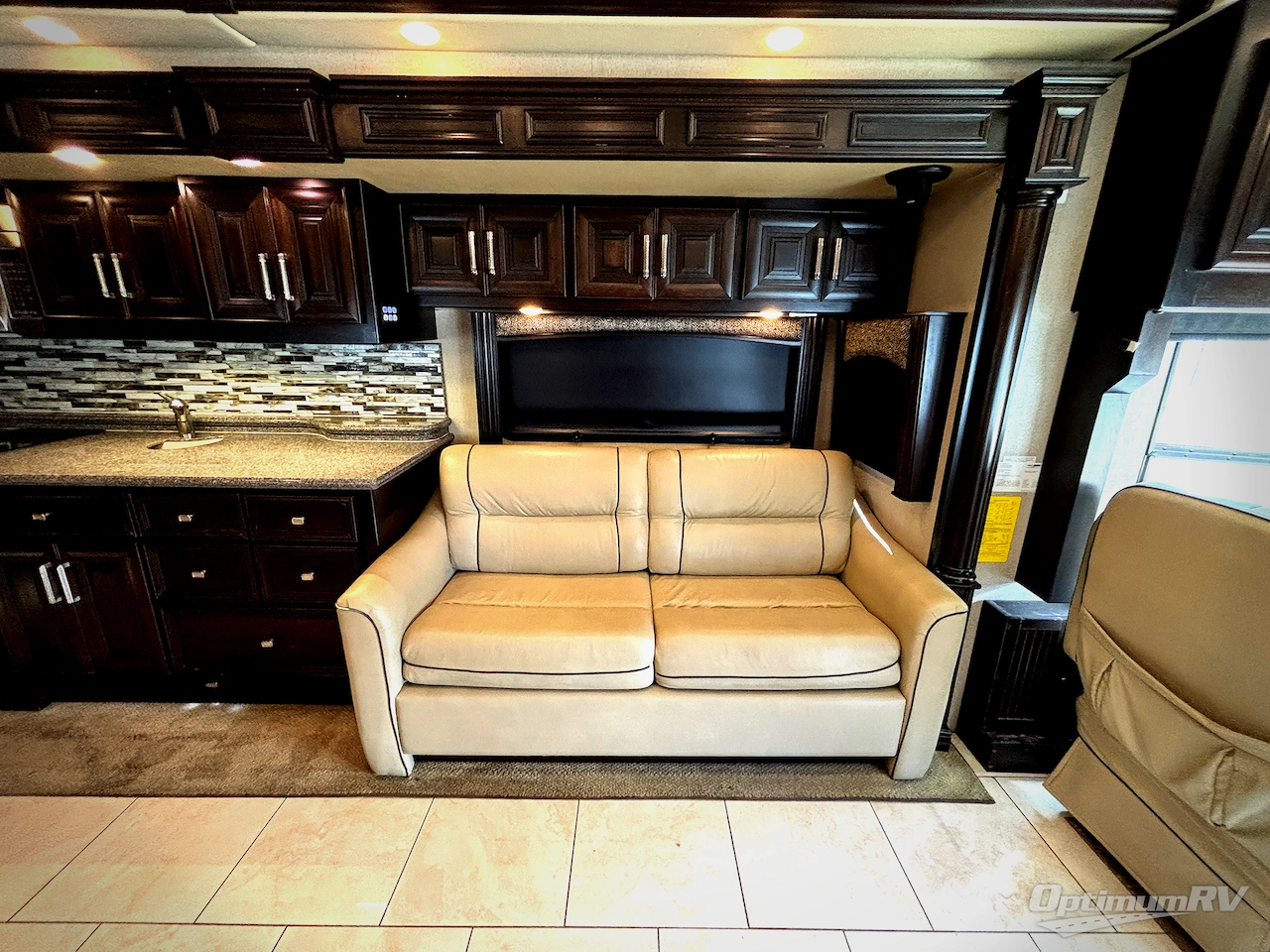 2015 American Coach American Eagle 45B Photo 14