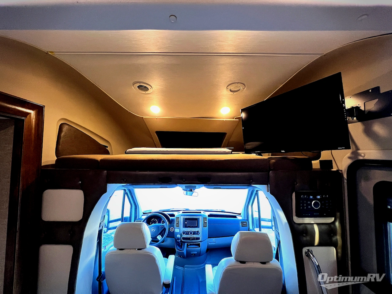 2018 Tiffin Wayfarer 24TW Photo 6