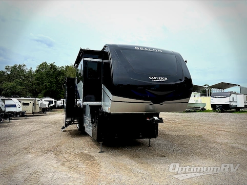 Used 2022 VanLeigh Beacon 41FLB Featured Photo