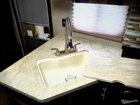 2017 Forest River Cherokee Grey Wolf 27RR RV Photo 3