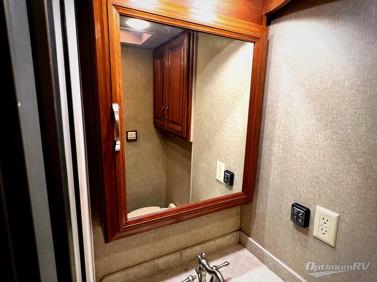 2016 DRV Luxury Suites Mobile Suites 36RSSB3 Photo 35