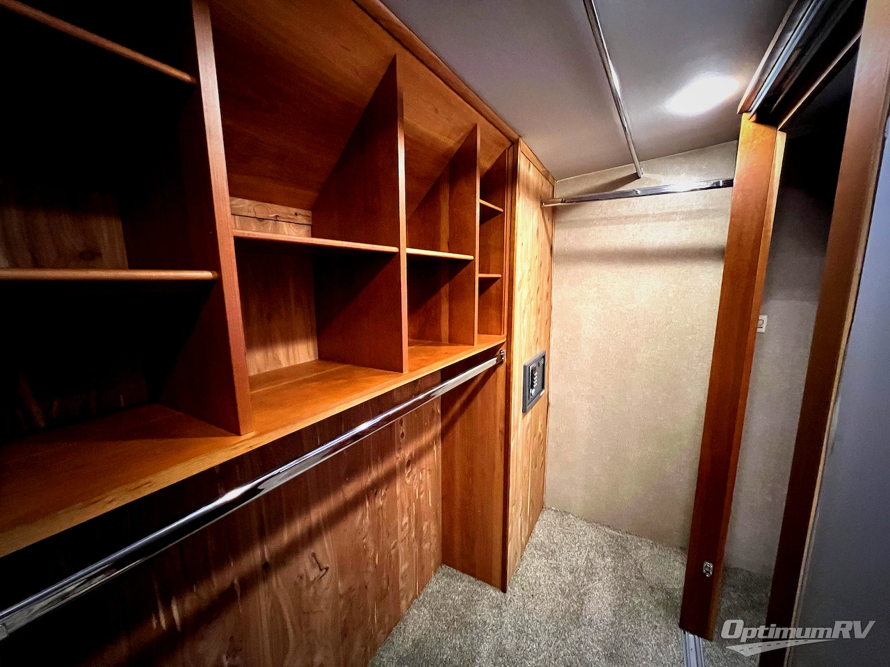 2016 DRV Luxury Suites Mobile Suites 36RSSB3 Photo 46