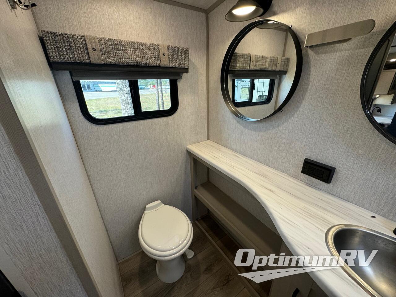 2023 Forest River Wildwood Heritage Glen Elite Series 36FL Photo 13