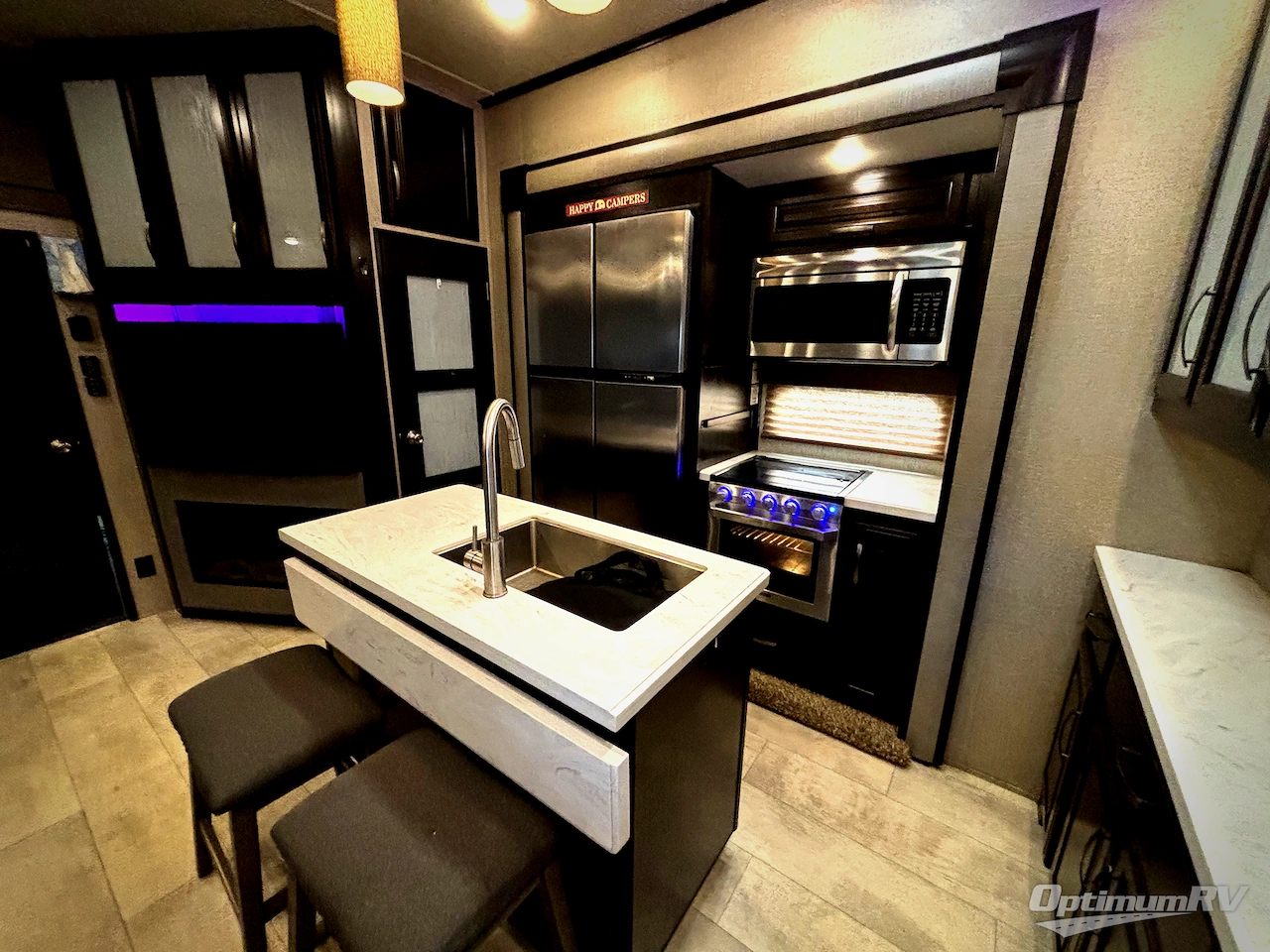 2019 Grand Design Momentum M-Class 351M Photo 12