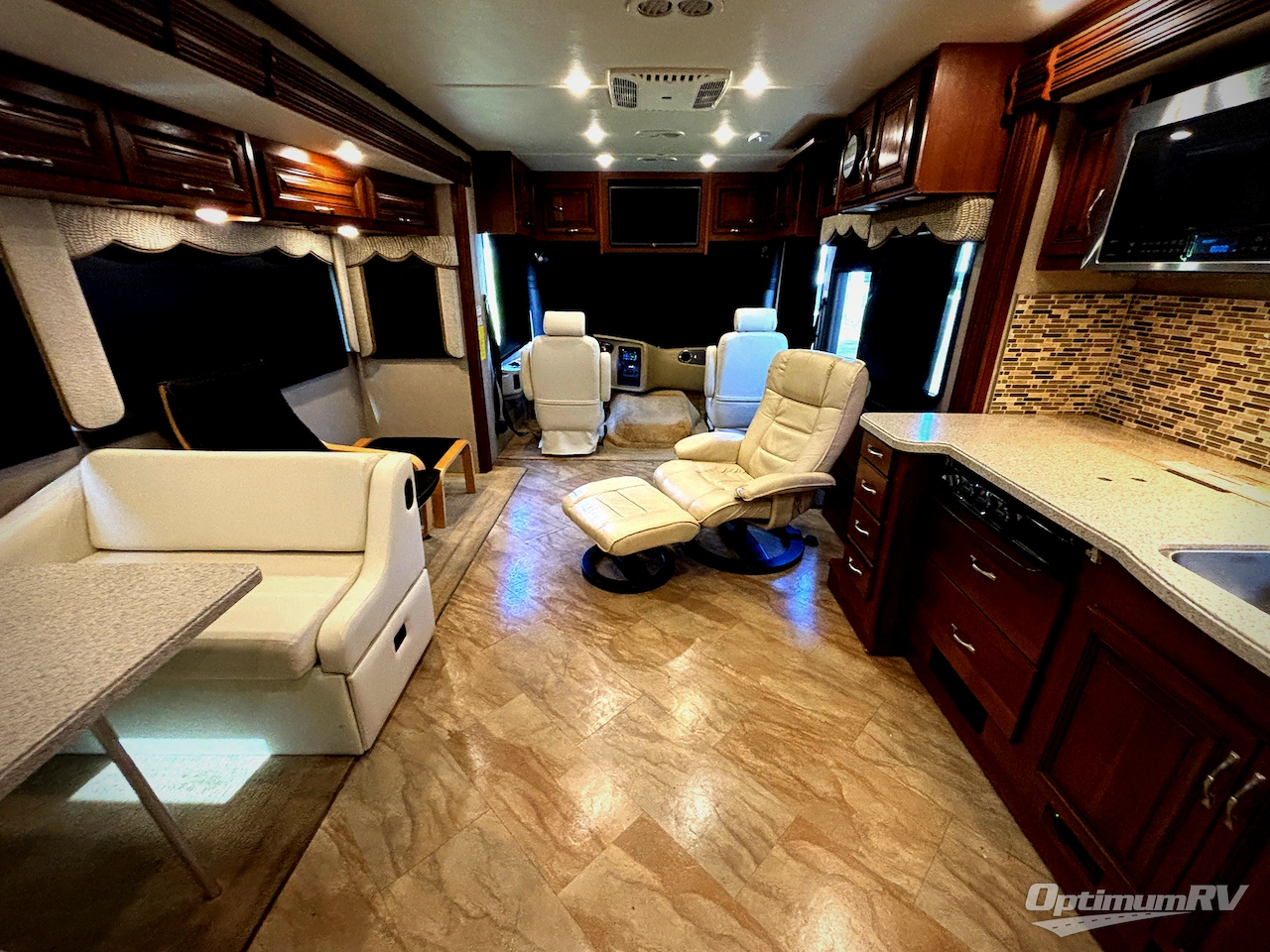 2016 Holiday Rambler Vacationer 34ST Photo 4