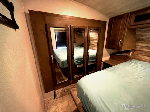 2021 Keystone Cougar 302RLS RV Photo 3