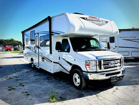 Used 2025 Coachmen Leprechaun 298KB Ford 450 Featured Photo