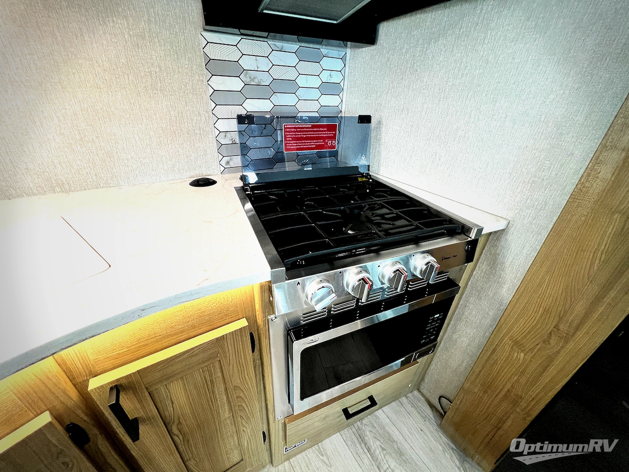 2025 Coachmen Leprechaun 298KB Ford 450 Photo 13