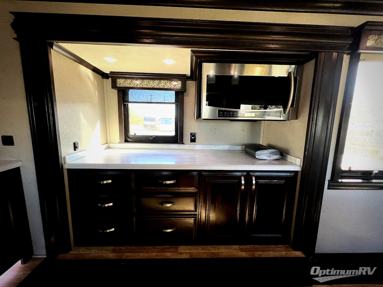 2019 RiverStone RiverStone 39FKTH Photo 15