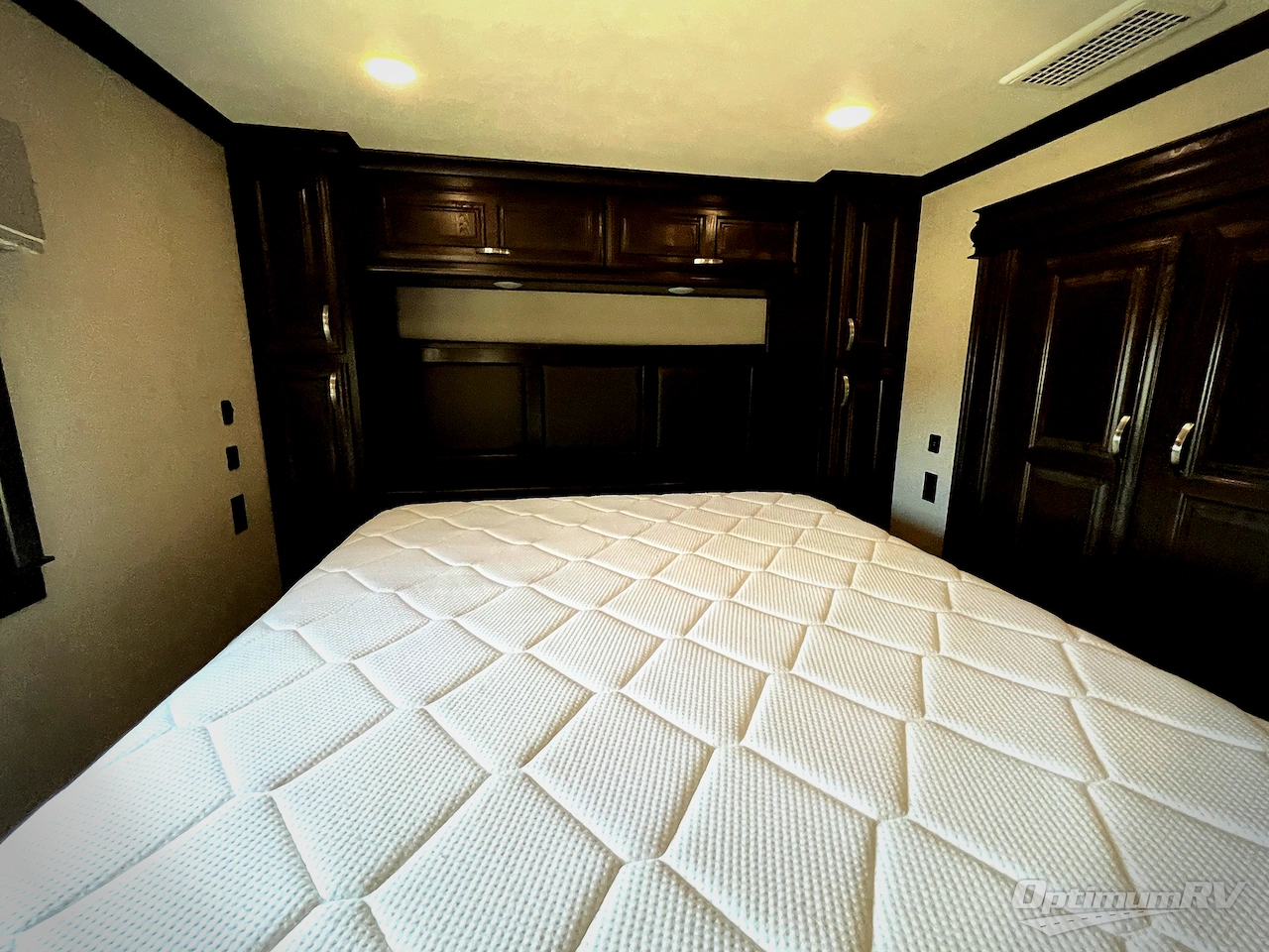 2019 RiverStone RiverStone 39FKTH Photo 20