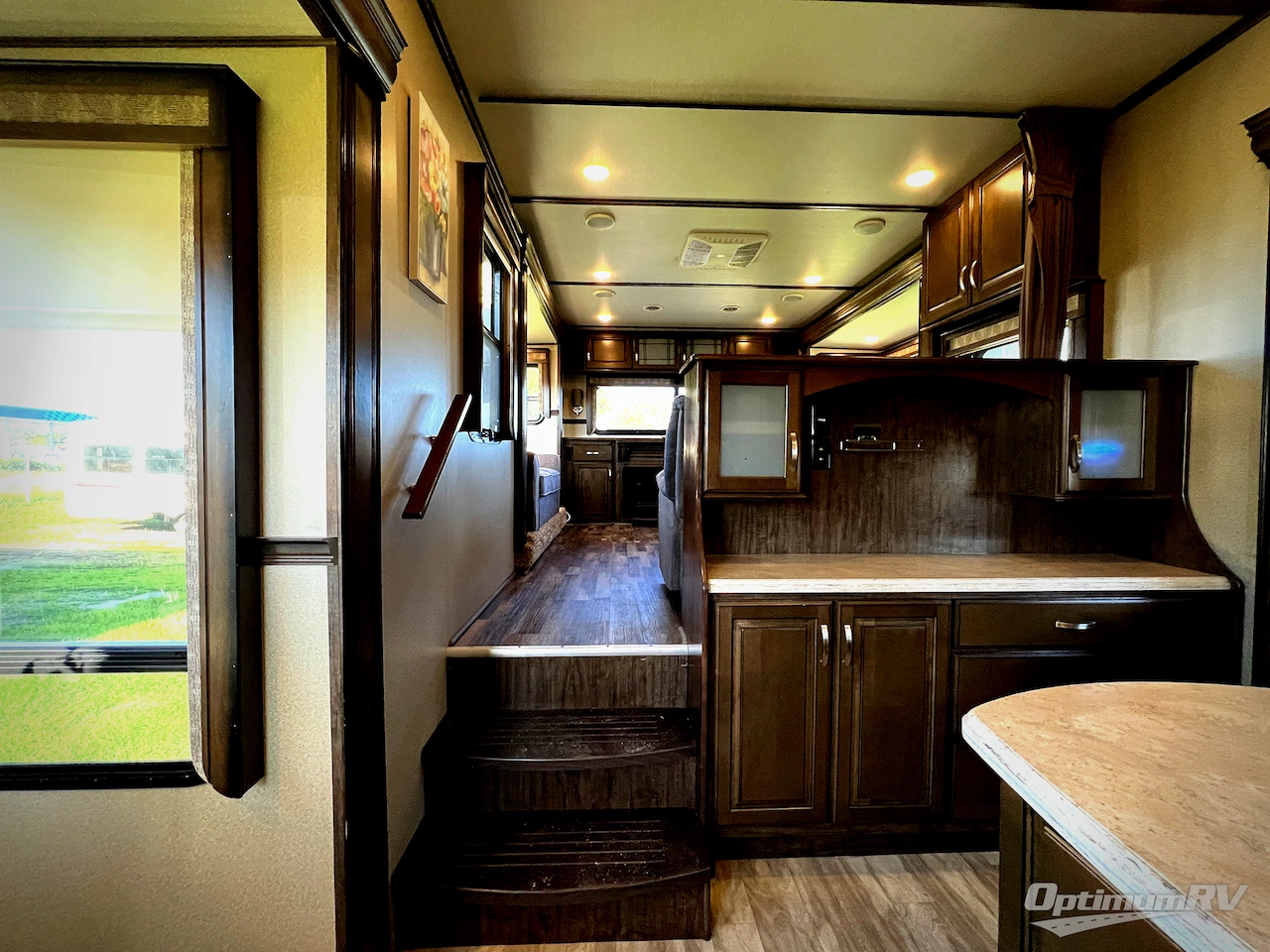 2018 Grand Design Solitude 375RES Photo 7