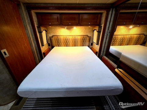 2011 Winnebago Journey Express 34Y RV Photo 4