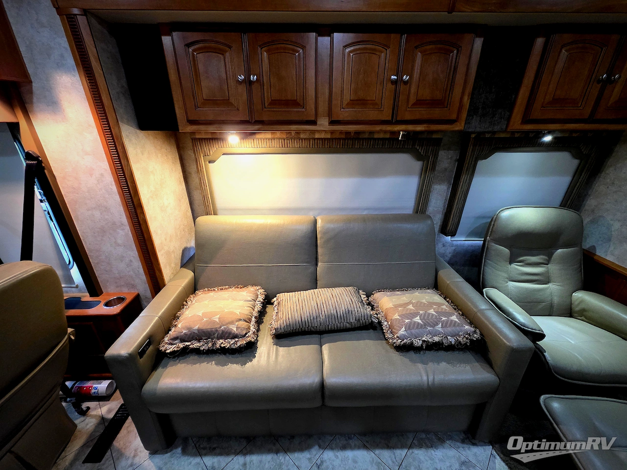 2011 Winnebago Journey Express 34Y Photo 9