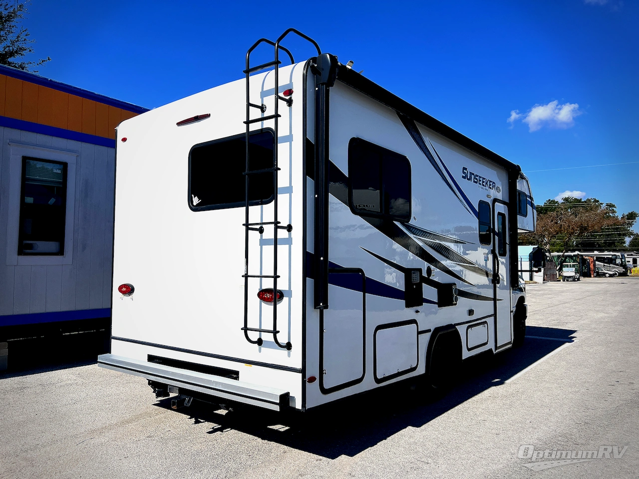 2022 Forest River Sunseeker LE 2350SLE Ford Photo 3