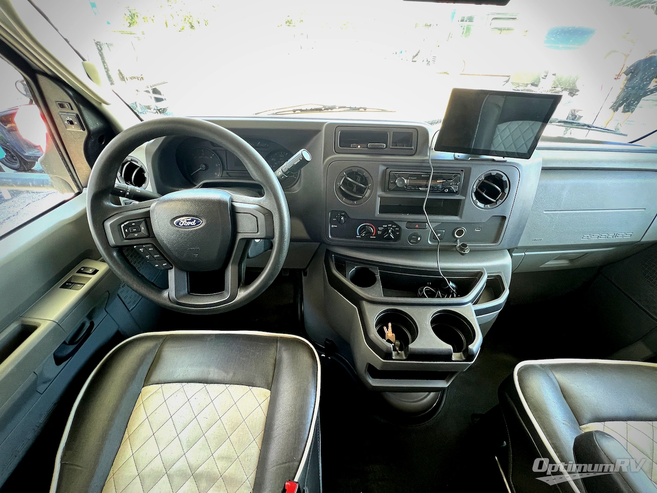 2022 Forest River Sunseeker LE 2350SLE Ford Photo 7