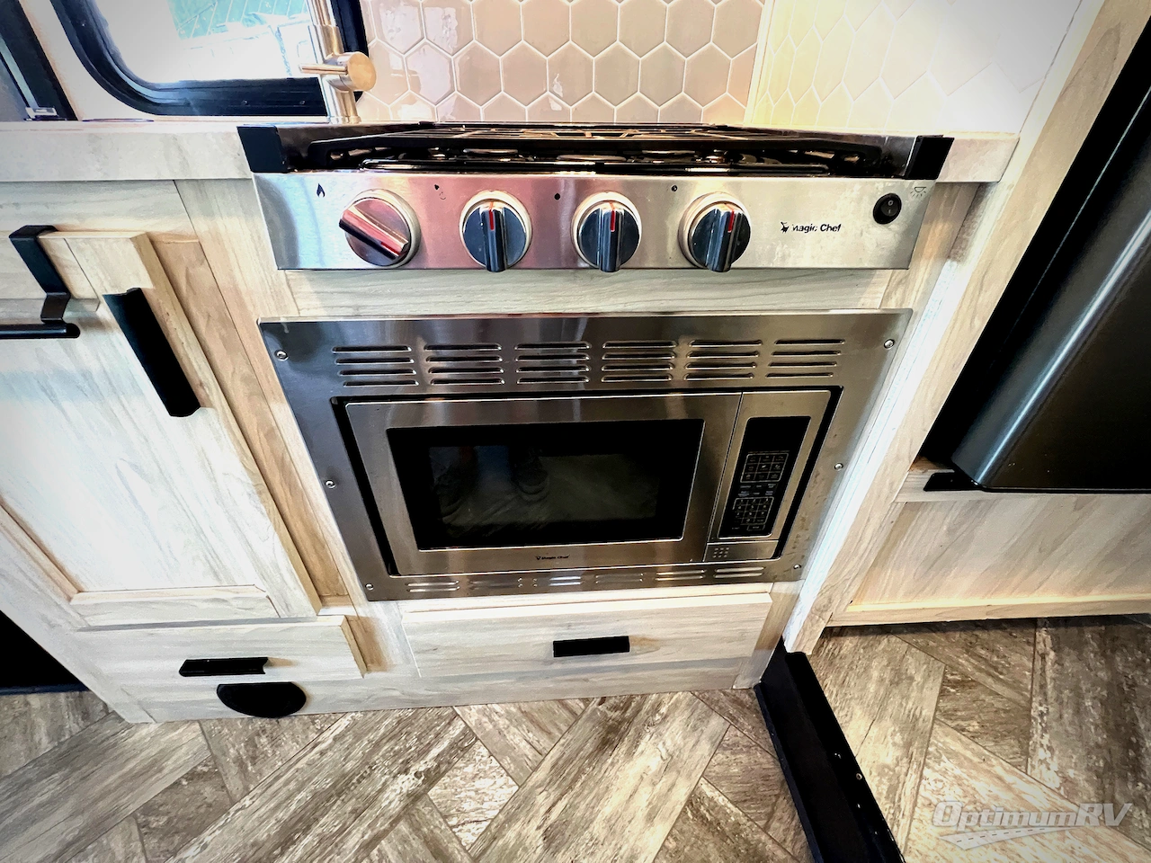 2022 Forest River Sunseeker LE 2350SLE Ford Photo 12