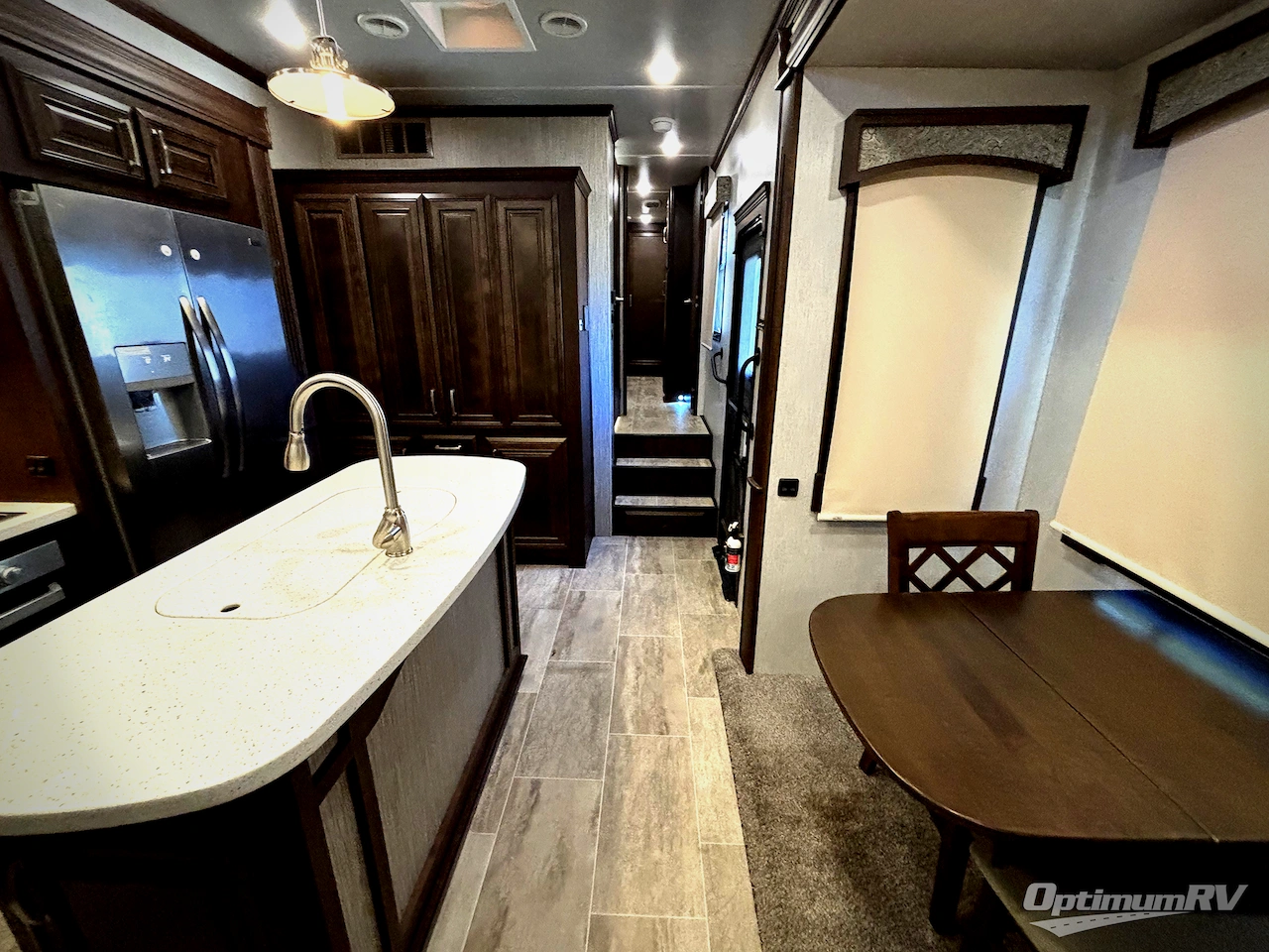 2019 Heartland Bighorn 3980RRD Photo 5