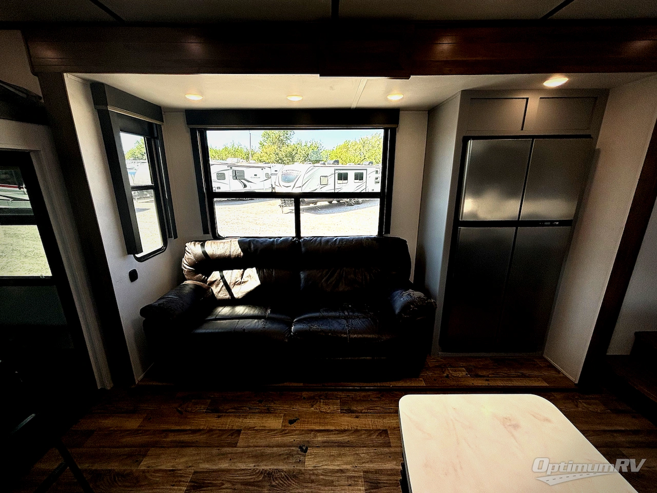 2019 Keystone Fuzion 369 Photo 9