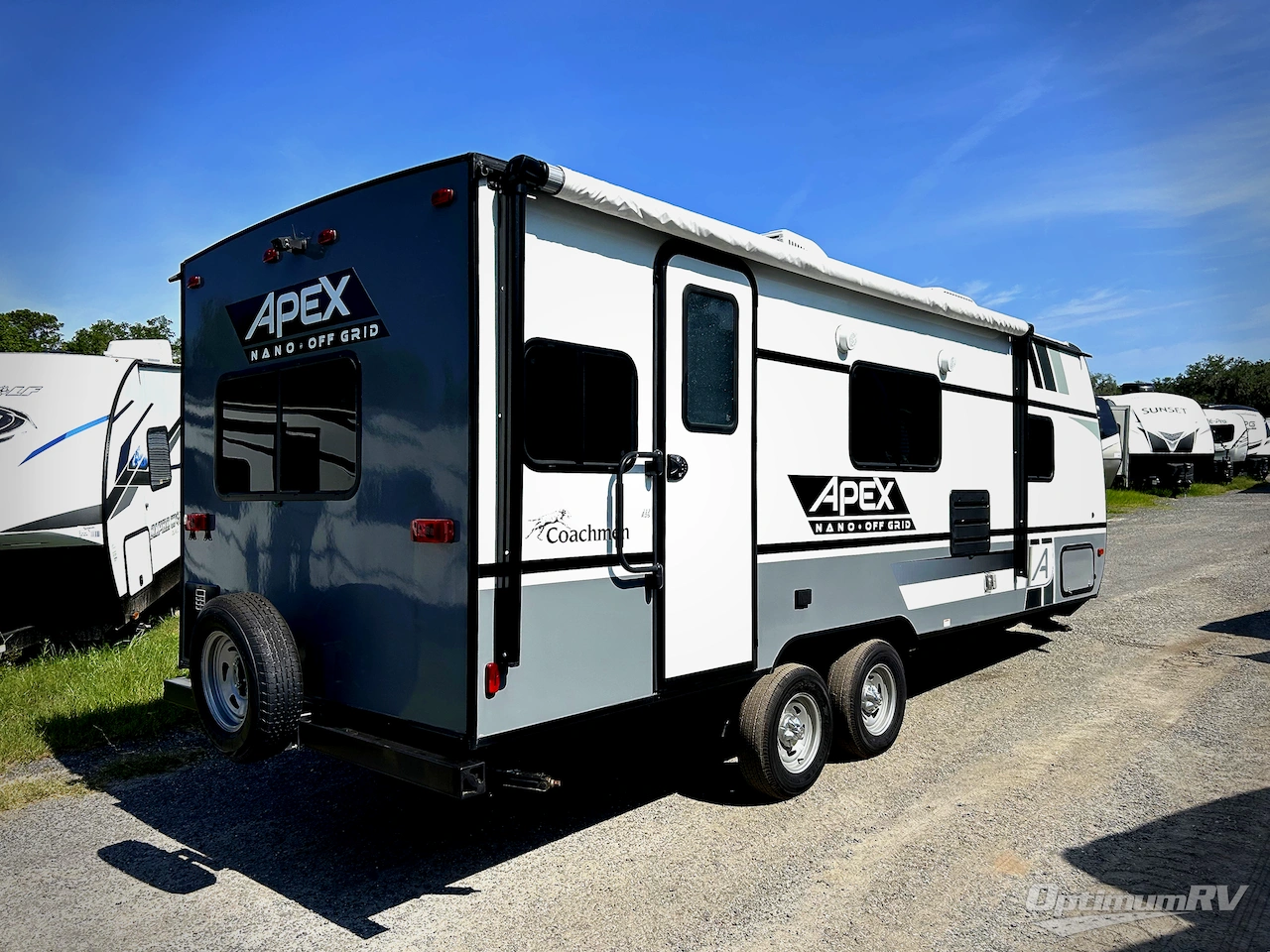 2021 Coachmen Apex Nano 213RDS Photo 2