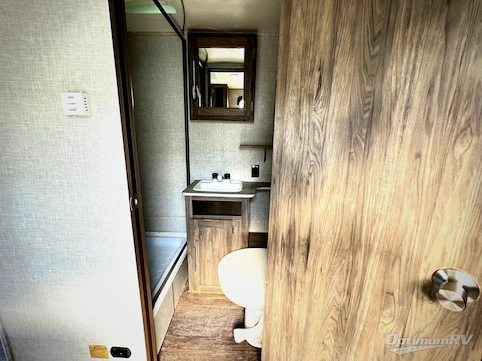 2022 CrossRoads Zinger Lite ZR18RD RV Photo 4