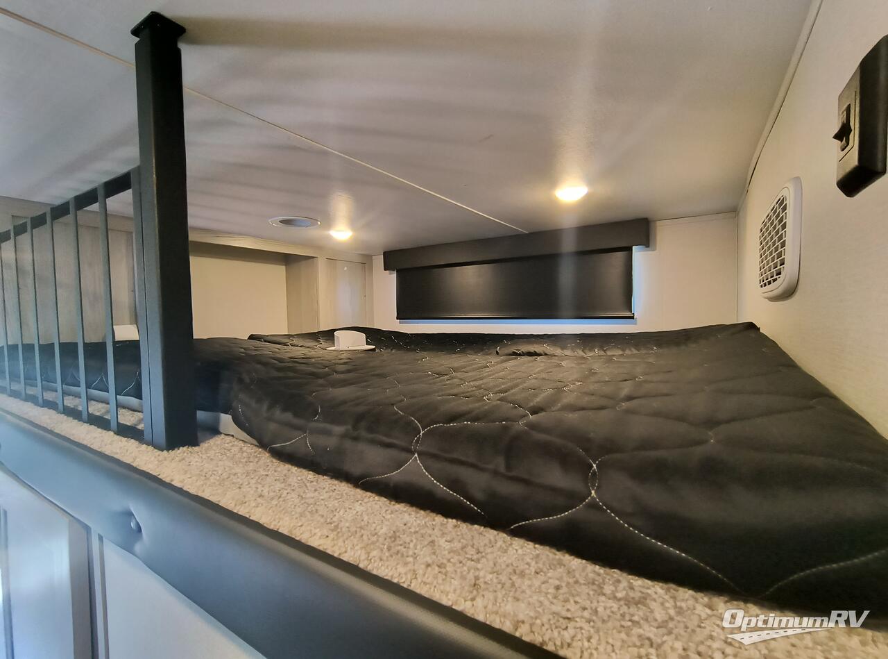 2023 Keystone Montana High Country 385BR Photo 14