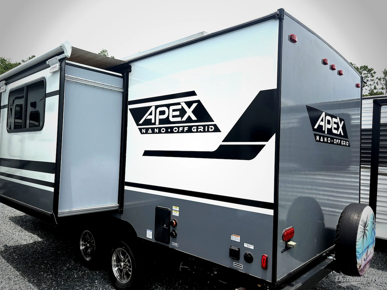 2023 Coachmen Apex Nano 203RBK Photo 3