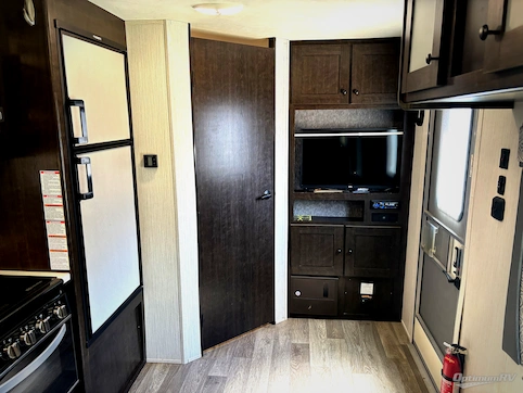 2020 Heartland Pioneer RG28 RV Photo 3