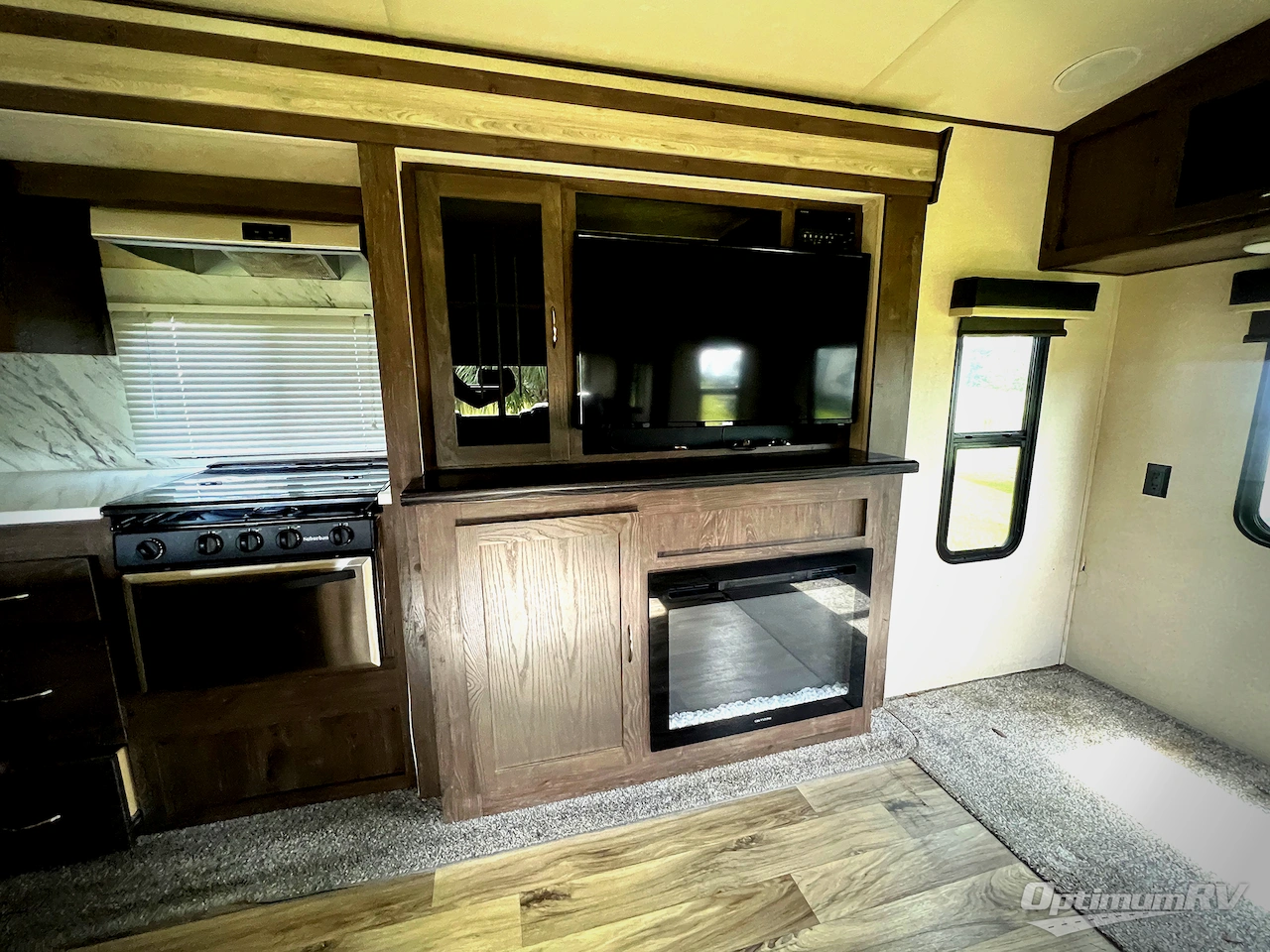 2018 Forest River Wildwood Heritage Glen 272RL Photo 7