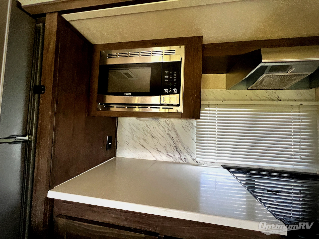 2018 Forest River Wildwood Heritage Glen 272RL Photo 11