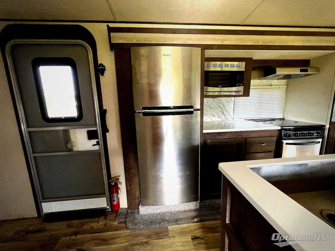 2018 Forest River Wildwood Heritage Glen 272RL Photo 12