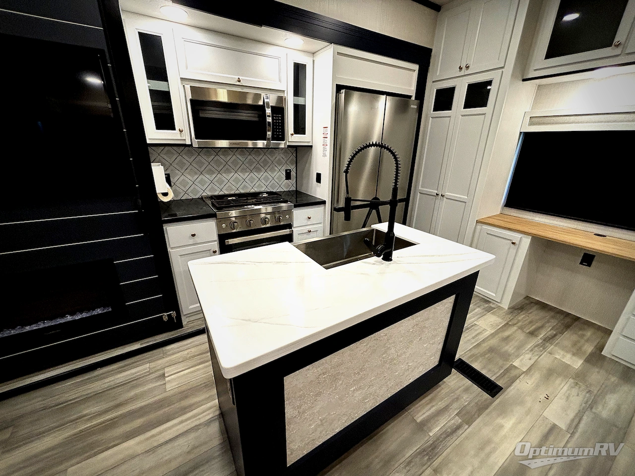 2024 Forest River Cedar Creek Experience 3125RD Photo 15